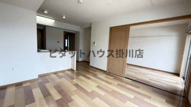 菊川市吉沢アパート リビング