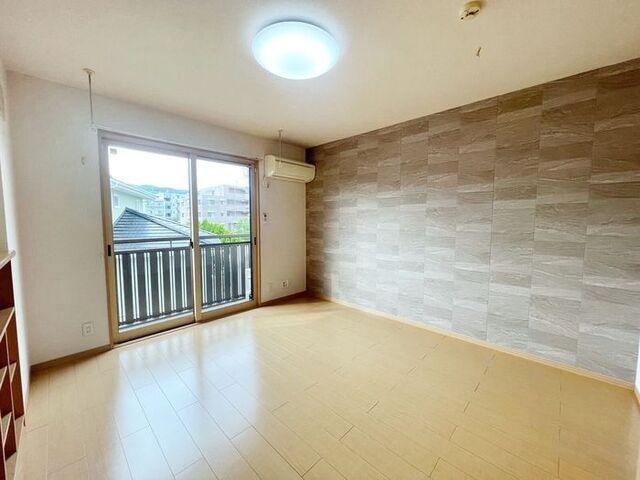 袋井市愛野南アパート リビング