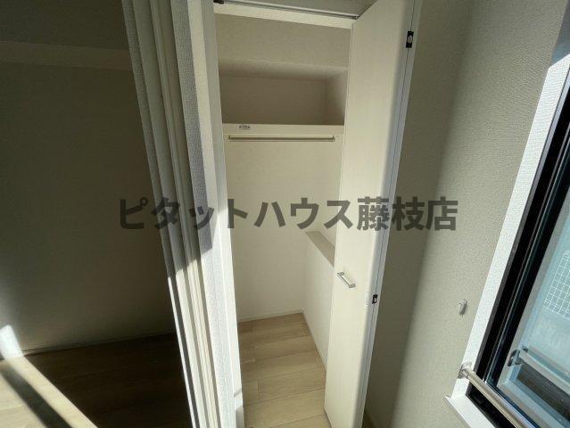 焼津市三ケ名アパート 収納