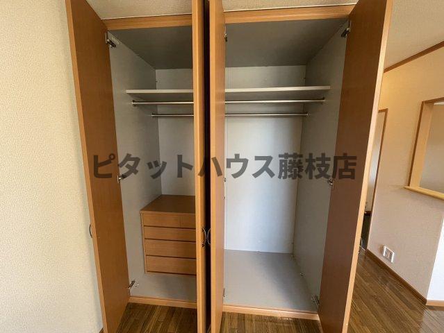焼津市八楠アパート 収納