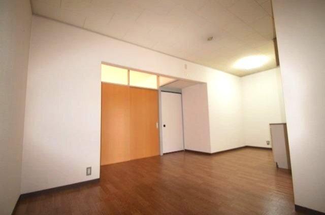 磐田市森下マンション リビング