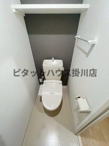 磐田市新貝アパート トイレ