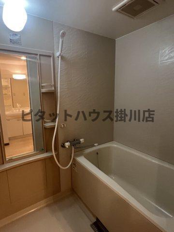 菊川市加茂アパート バス／シャワー