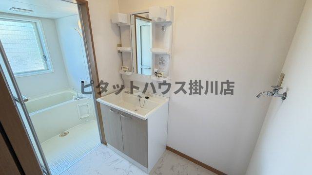 袋井市高尾アパート 洗面