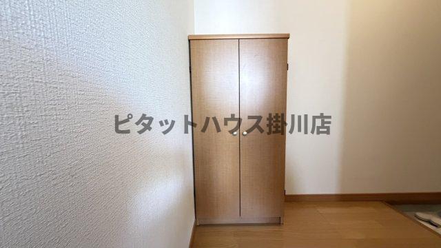 袋井市高尾アパート 室内