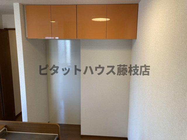 焼津市大覚寺アパート 収納