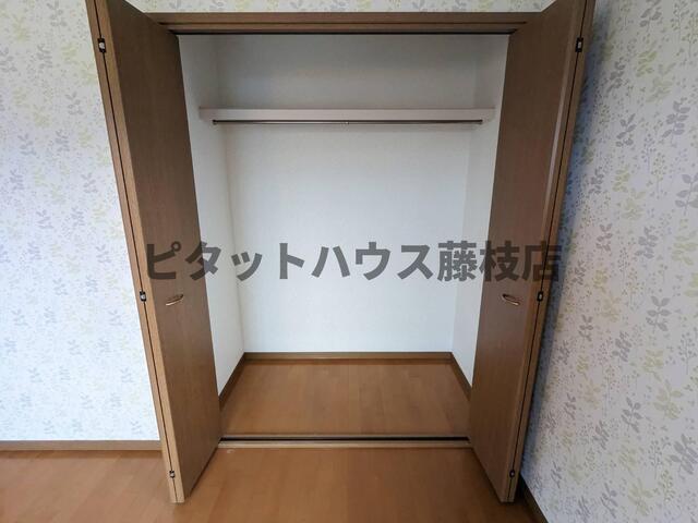 島田市南アパート 収納