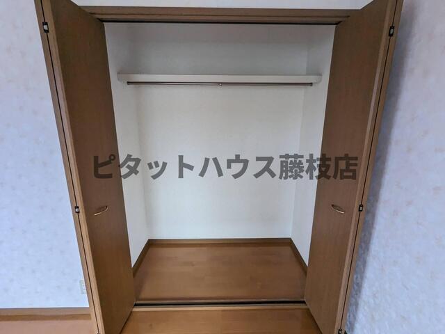 島田市南アパート 収納