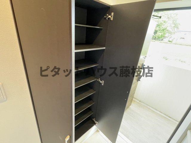 藤枝市大東町マンション 収納