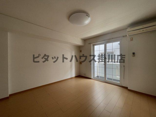 磐田市上岡田アパート リビング
