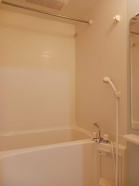 磐田市富士見町アパート バス／シャワー
