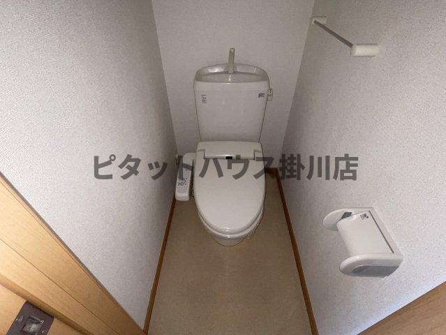 磐田市上岡田アパート トイレ