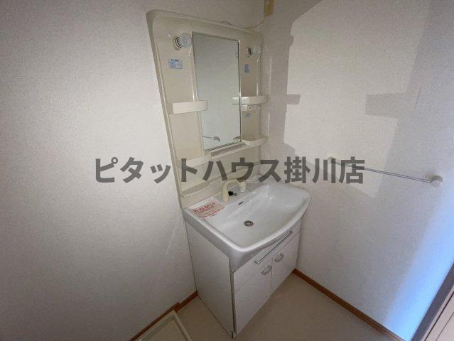 磐田市上岡田アパート 洗面