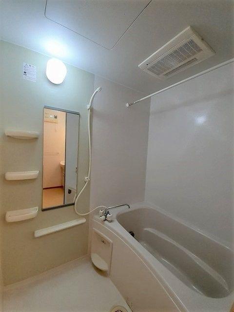 磐田市千手堂アパート バス／シャワー