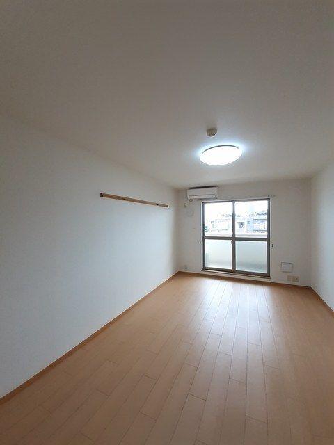 磐田市鳥之瀬マンション リビング