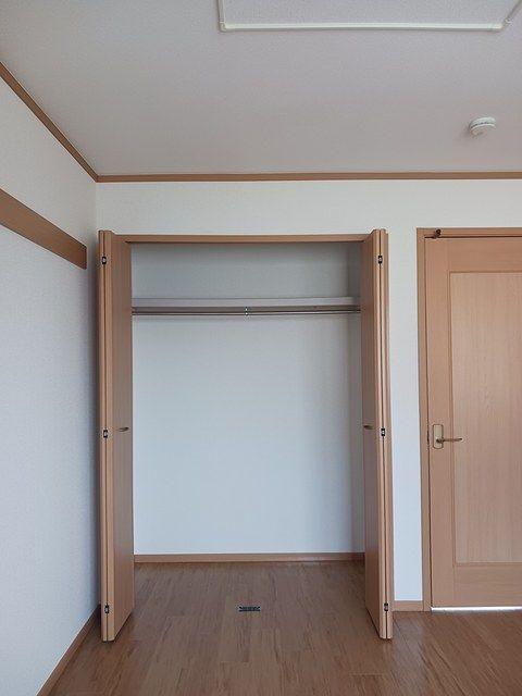 磐田市小立野アパート 収納