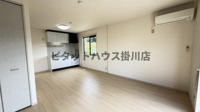 菊川市西方アパート リビング