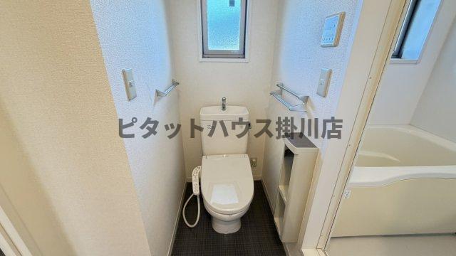菊川市西方アパート トイレ