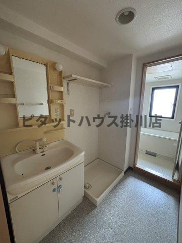 掛川市高御所マンション 洗面