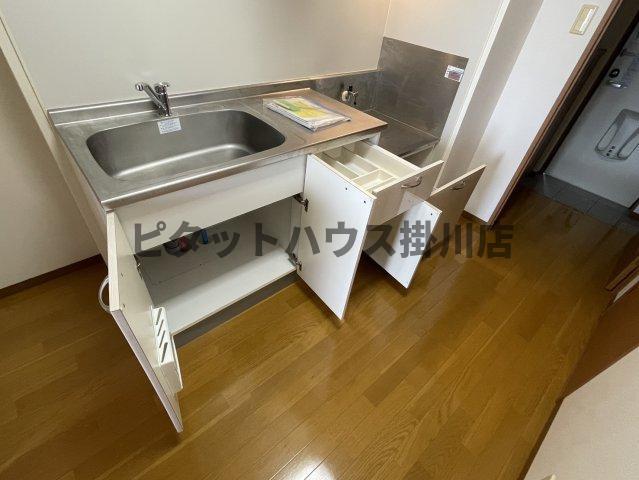 袋井市下山梨マンション キッチン