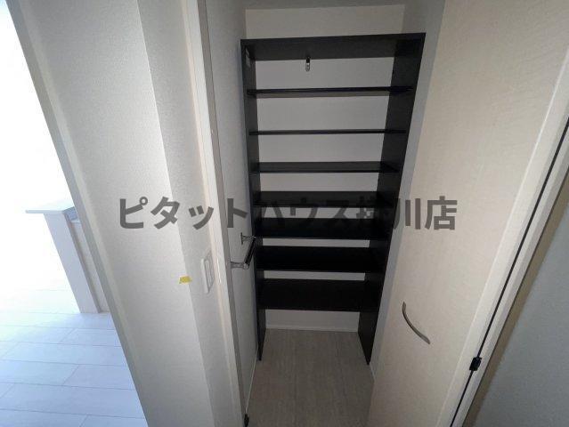磐田市森下アパート 収納