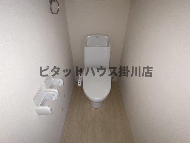 磐田市森下アパート トイレ