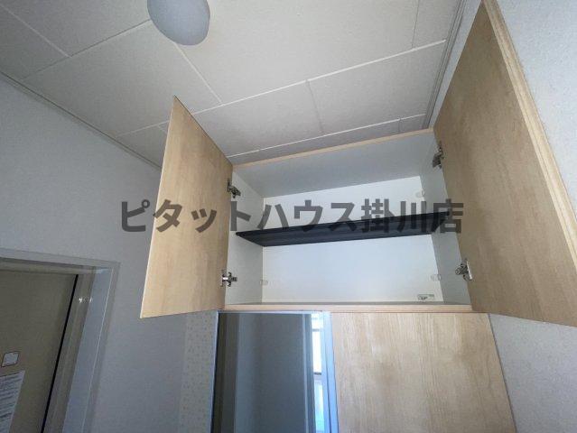 磐田市上本郷アパート 収納