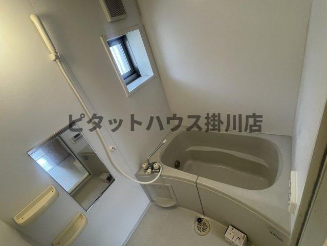 袋井市上山梨アパート バス／シャワー