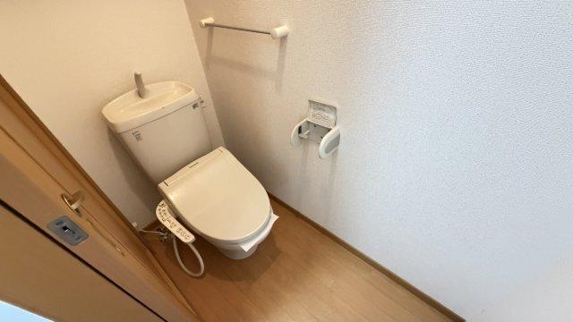 菊川市加茂アパート トイレ