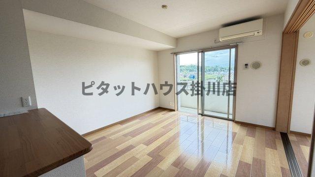 菊川市吉沢マンション リビング