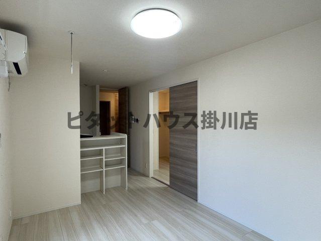 磐田市三ケ野台アパート リビング