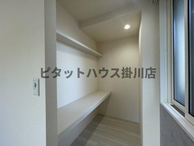 磐田市三ケ野台アパート 室内