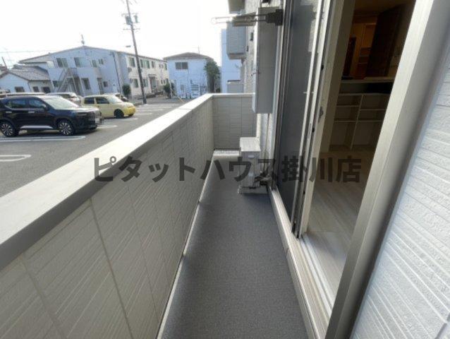 磐田市三ケ野台アパート バルコニー
