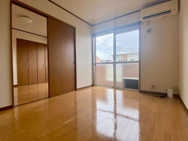 掛川市上屋敷アパート リビング