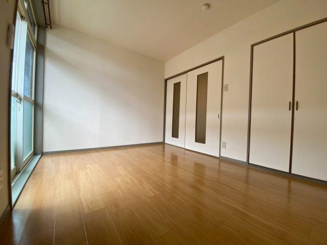 掛川市下垂木アパート リビング