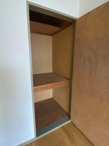 掛川市下垂木アパート 収納