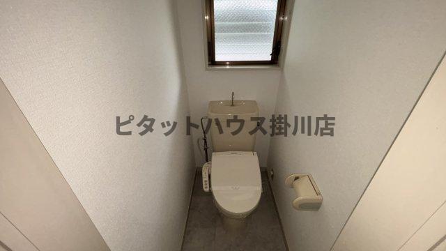 掛川市八坂アパート トイレ