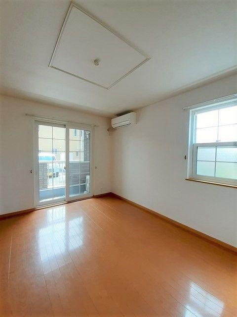 袋井市春岡アパート リビング