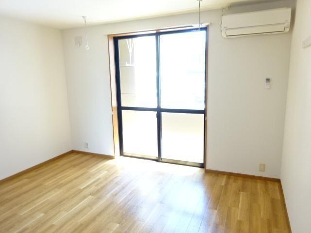 掛川市仁藤アパート リビング