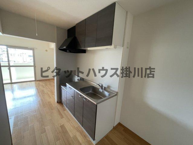 磐田市見付マンション キッチン