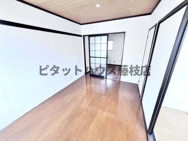 焼津市駅北アパート 収納