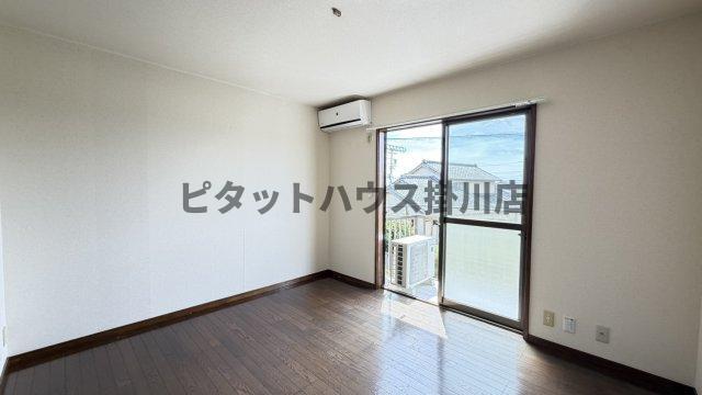 菊川市嶺田アパート リビング