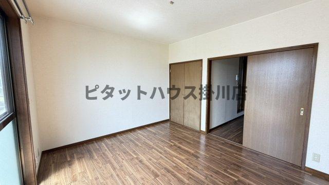 菊川市嶺田アパート リビング