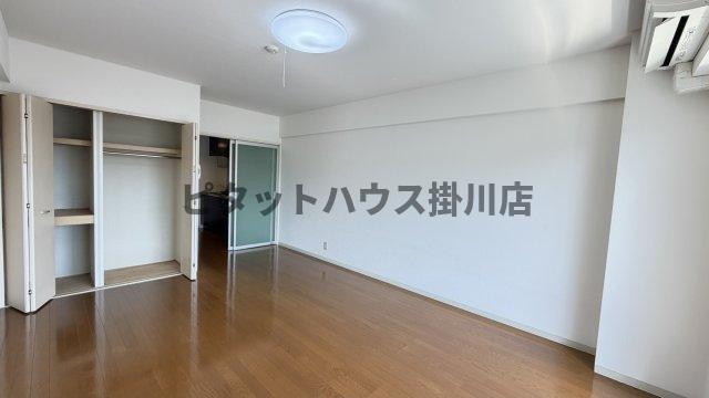 掛川市杉谷南マンション リビング