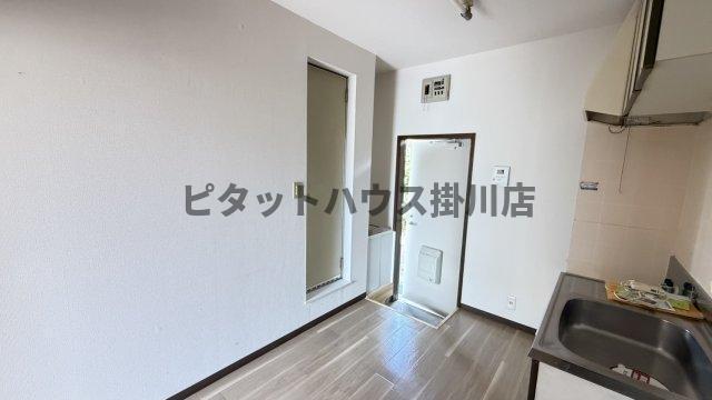 菊川市嶺田アパート 室内
