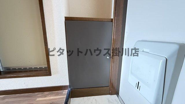 菊川市嶺田アパート 収納