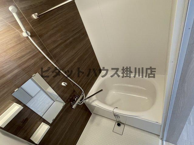 磐田市豊岡アパート バス／シャワー