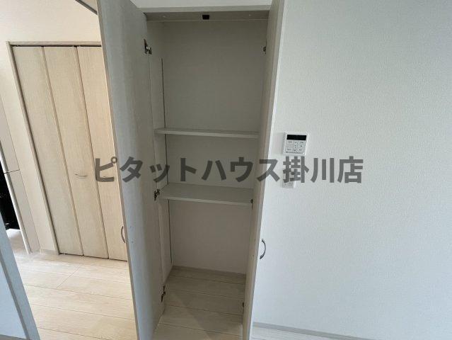 磐田市豊岡アパート 収納