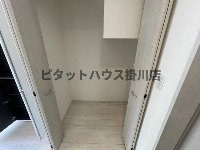 磐田市豊岡アパート 収納
