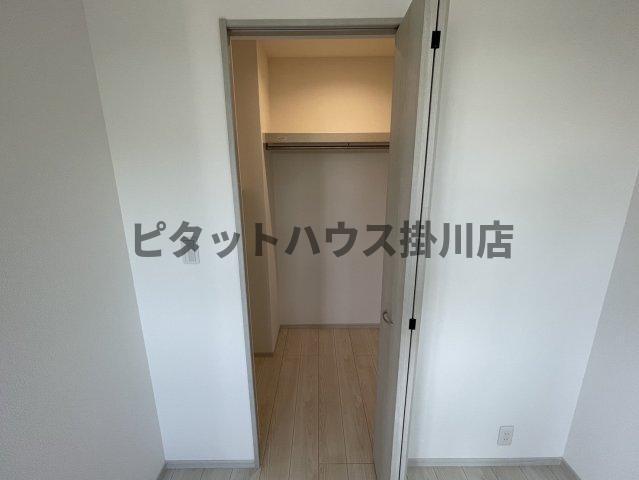 磐田市豊岡アパート 収納